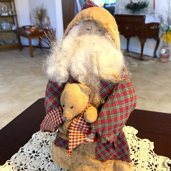Alta's Heirlooms Handmade Santa with Teddy Bear Primitive Folk Art - Picture 4 of 6